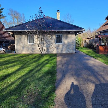 Beni Nyaralo Lejlighed Békésszentandrás Eksteriør billede